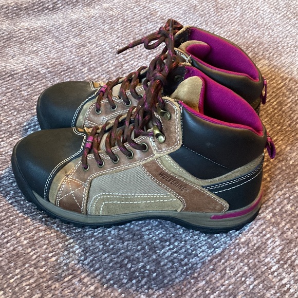 Wolverine Women’s Steel Toe Hiking Boots - Picture 3 of 8
